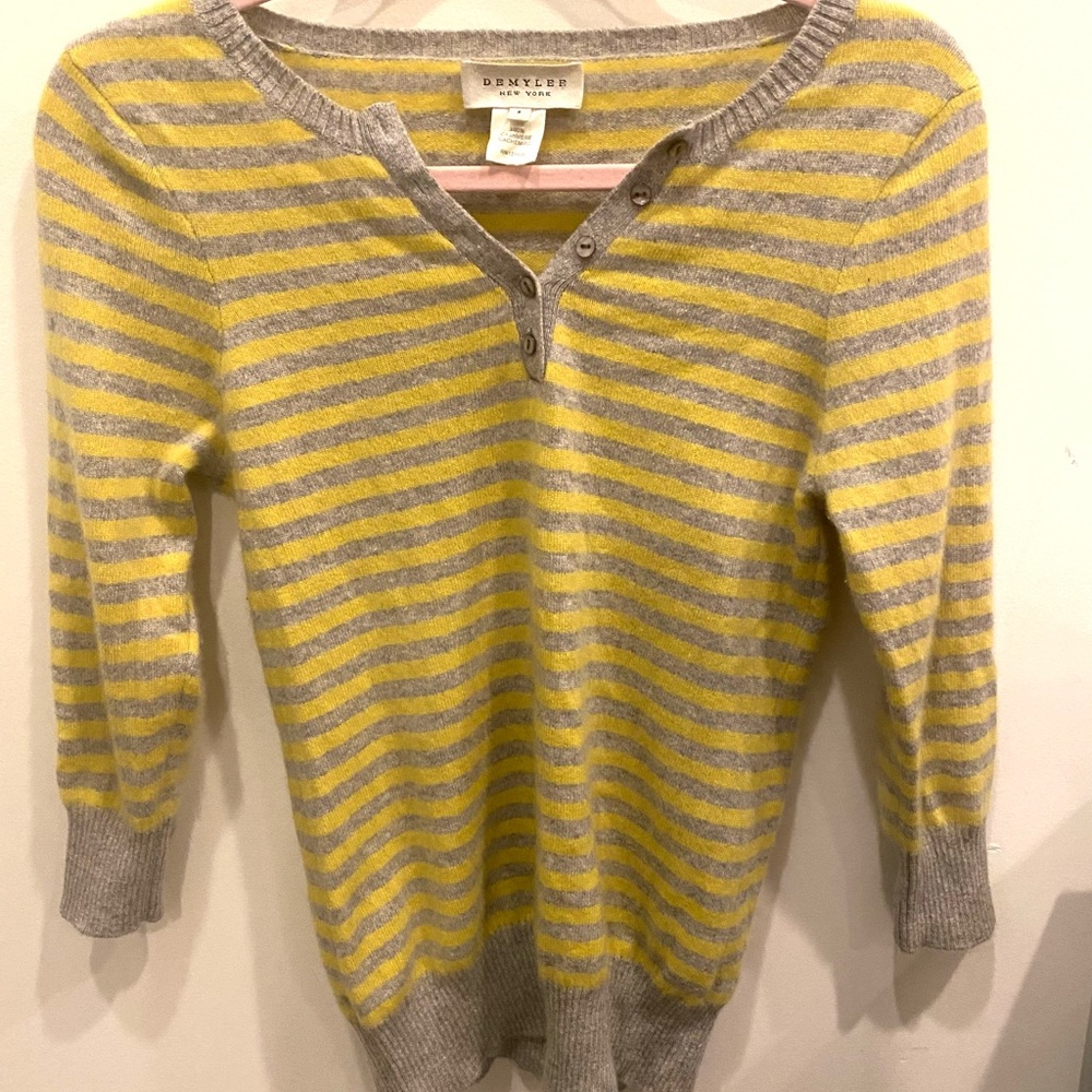Demylee 100% cashmere sweater
